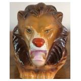 M - VINTAGE CERAMIC LION HEAD INKWELL (E5)