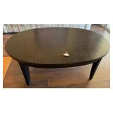 Q - OVAL COFFEE TABLE 27X47" (B6)
