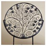 Q - TABLE TOP SCULPTURE 25"T (L36)