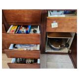 Q - ASSORTED POTS/PANS  EVERYTHING IN THE DRAWERS