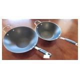 Q - 2 PIECES CALPHALON COOKWARE (K16)