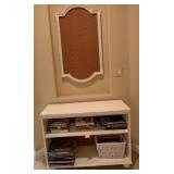 Q - 2-SHELF BOOKCASE W/ CONTENTS & CORKBOARD (G1)