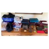 Q - SOCKS, ORGANIZERS, POUCHES, MORE (M33)
