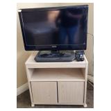 Q - PHILIPS 32" LCD TV, REMOTE & STAND (A5)