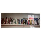 T - MIXED LOT OF BOOKS (R3)