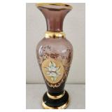 T - VINTAGE SIGNED ART GLASS VASE (E27)