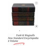T - NEW STANDARD ENCYCLOPEDIA SET (E119)