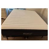 T - QUEEN BED, MATTRESS (S40)
