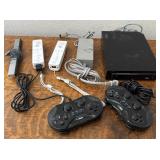 T - Wii SYSTEM W/ ACCESSORIES (S62)