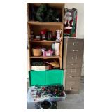 W - LOT OF MIXED CHRISTMAS DECORATIONS (G3)