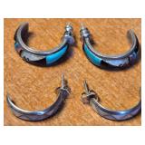 W - 2 PAIR COSTUME JEWELRY EARRINGS (2)