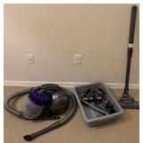 Y - DYSON VACUUM CLEANER (E9)