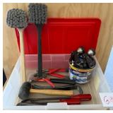 Y - MIXED HANDTOOLS, EXPANDING HOSE, NOZZLES (G18)