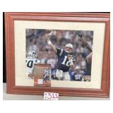 311 - TOM BRADY PHOTO FRAMED (Z139)