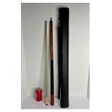 777 - VINTAGE WOOD MCDERMOTT POOL CUE STICK W/ VIN