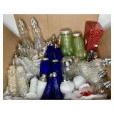 777 - HUGE LOT OF ANTIQUE SALT & PEPPER SHAKERS
