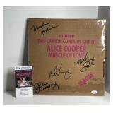 777 - VINTAGE ALICE COOPER  BAND SIGNED ALBUM COVE