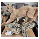 K - STATUE OF COUGAR ON DRIFTWOOD 17"T (L13)