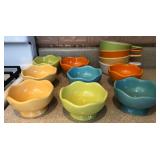 K - LOT OF COLORFUL CERAMIC BOWLS