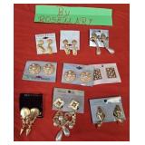 341 - 9 PAIR COSTUME JEWELRY EARRINGS (Y133)