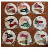 43 - NEW WMC LOT OF HOLIDAY HAIR CLIPS (N168)