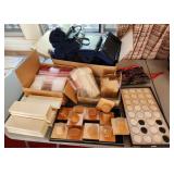 Q - WOODEN BLOCKS, BAGS, PACKAGING MATERIALS (L129