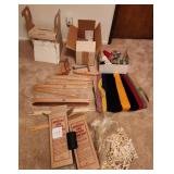 Q - WEAVING YARN, WARP SHUTTLES & MORE (T29)