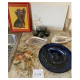 Q - ASHTRAYS, GLASSWARE, SUN CATCHER, FRAMED ART