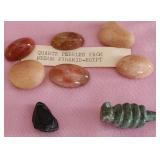 Q - QUARTZ PEBBLES (EGYPT) (L110)