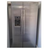 R - SIDE-BY-SIDE REFRIGERATOR / FREEZER (G2)