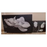 R - 2 PIECES FLORAL ARTWORK (L28)