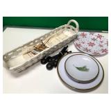 43 - NEW WMC CERAMIC BREAD BASKET, PLATES (L278)