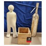 43 - NEW WMC DECOR BOX, BOTTLE VASE, FIGURINE (H38