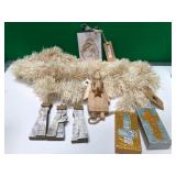 43 - NEW WMC LOT OF CHRISTMAS ORNAMENTS (L199)