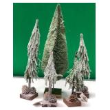 43 - NEW WMC LOT OF 5 CHRISTMAS TREES (L122)