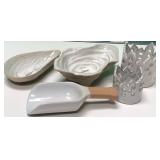 43 - NEW WMC CRAMIC SCOOP, CONDIMENT DISHES (A219)