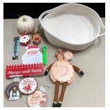 43 - NEW WMCBASKET, ORNAMENTS, COUNTDOWN (G117)