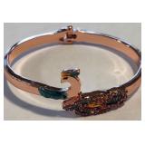 W - BANGLE BRACELET (J121)