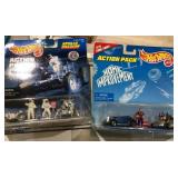W - 2 HOT WHEELS ACTION PACKS (R234)