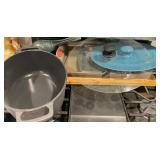 W - KITCHENWARE ASSORTMENT