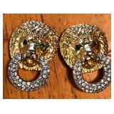 W - PAIR OF COSTUME JEWELRY EARRINGS (J114)