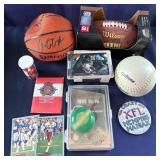 W - MIXED LOT OF COLLECTIBLES (C77)