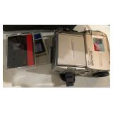 W - CANON DIGITAL VIDEO CAMCORDER (R258)