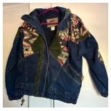 W - IZZI DENIM JACKET SIZE M/L (C89)
