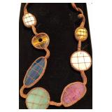 W - XOSTUME JEWELRY NECKLACE (J21)