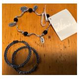 W - VALERIE COSTUME JEWELRY (J119)