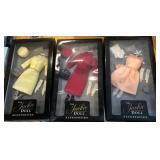 W - JACKIE DOLL ACCESSORY SETS VARIOUS OUTFITS