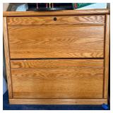 W - 2-DRAWER CABINET / STAND (C120)