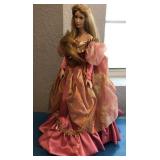 W - HEIRLOOM PORCELAIN DOLL (D7)