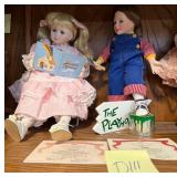 W - 2 COLLECTIBLE PORCELAIN DOLLS (D111)